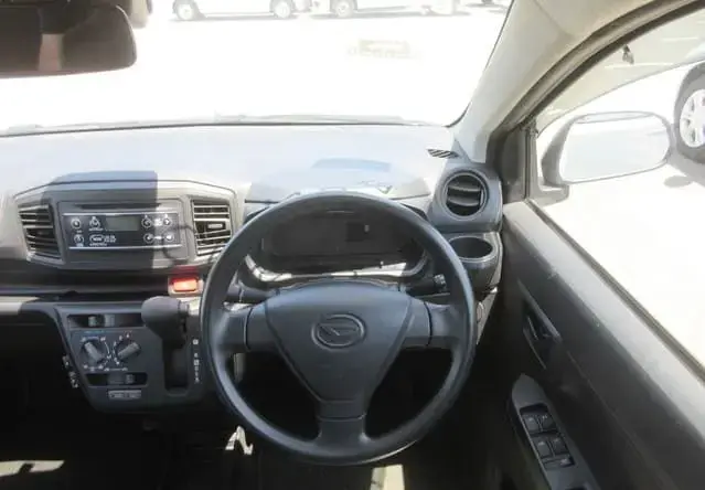 WhatsApp Image 2025-09-08 at 17.47.24 (1).webp