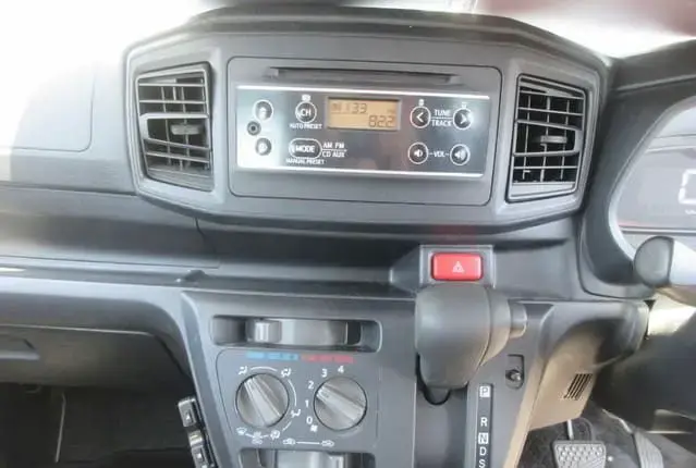 WhatsApp Image 2025-09-08 at 17.47.26.webp