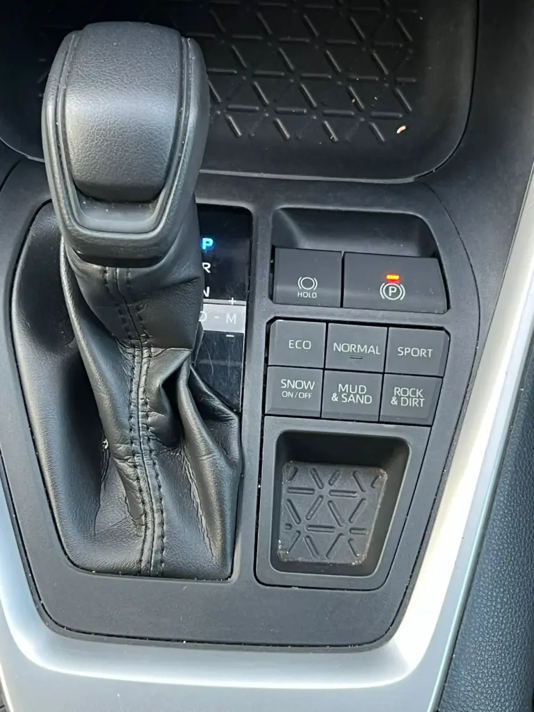 WhatsApp Image 2026-03-11 at 00.29.32 (2).webp