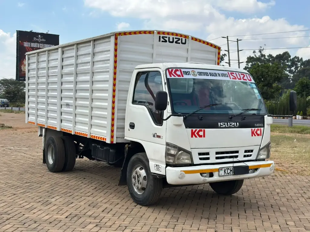 Isuzu NPR 